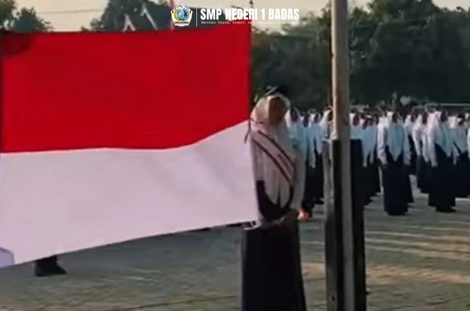 Upacara Bendera & Pembinaan Dari BNN Kabupaten Kediri